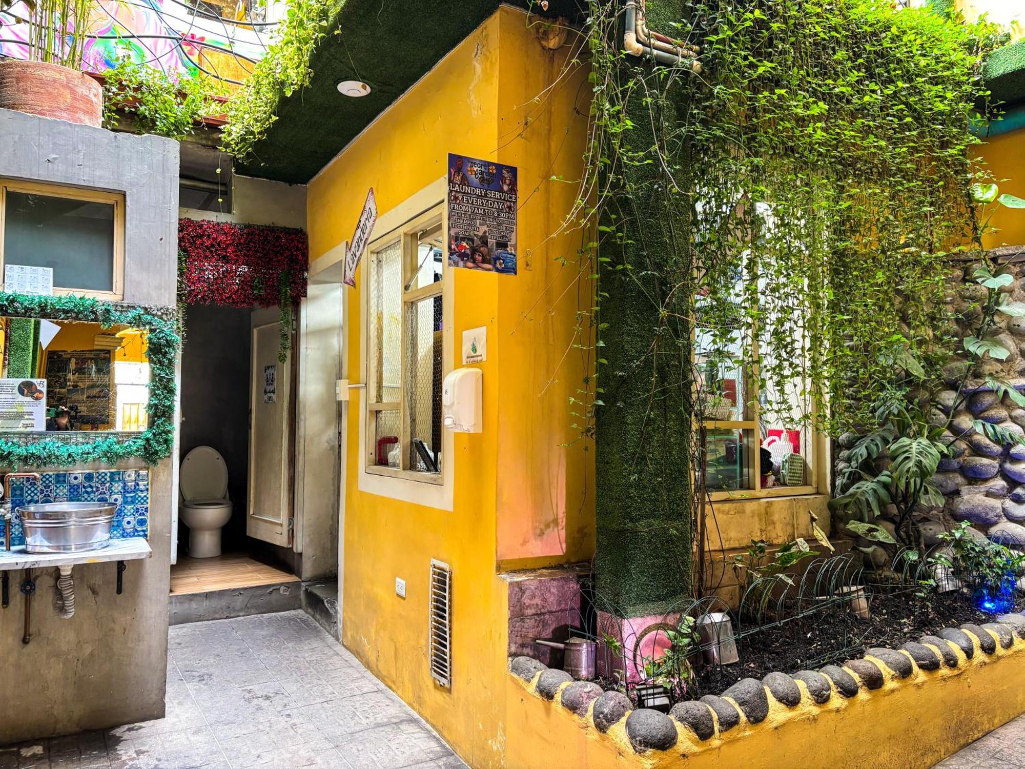 The Secret Garden Hostel Quito Kültér fotó