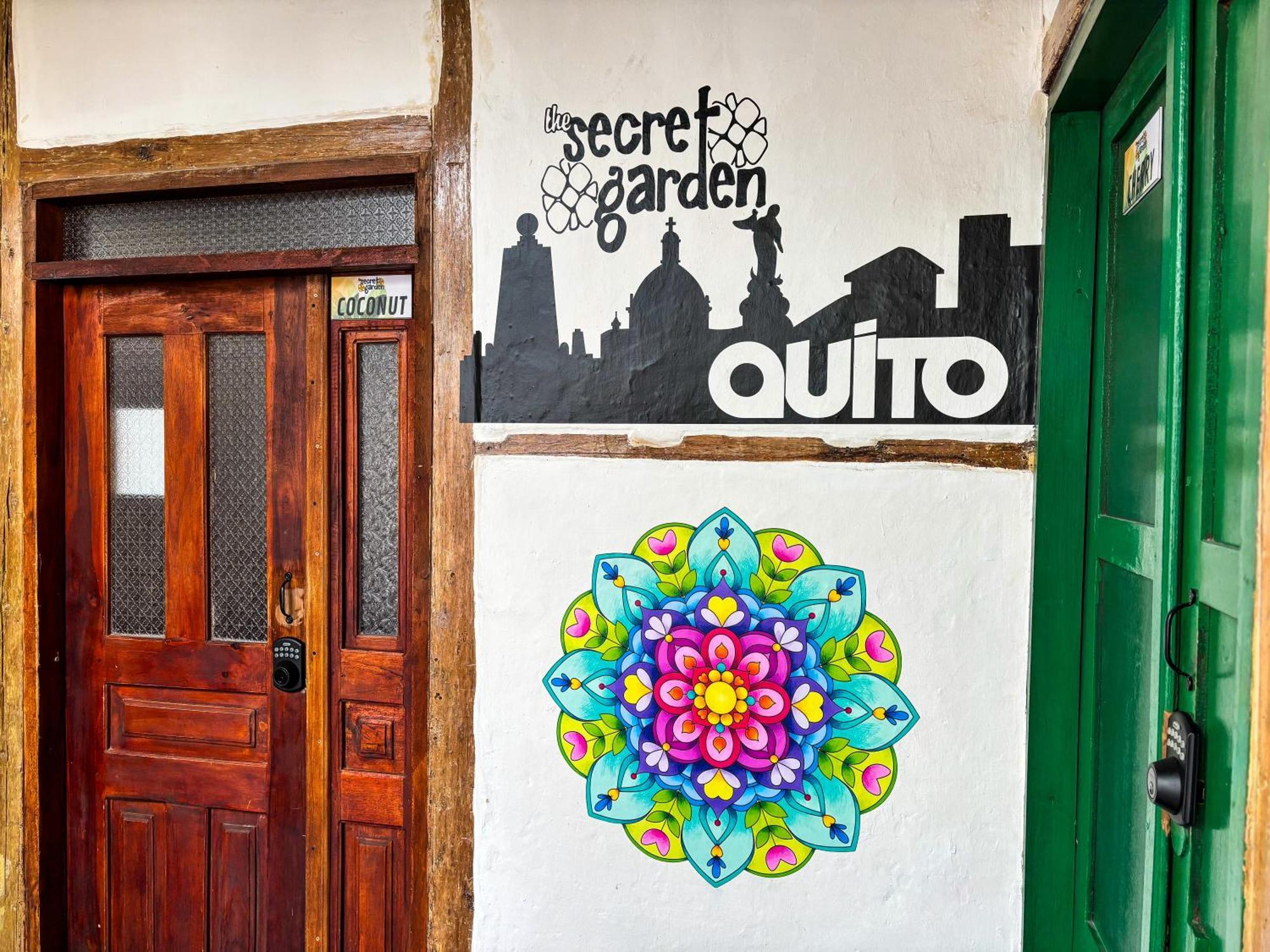 The Secret Garden Hostel Quito Kültér fotó
