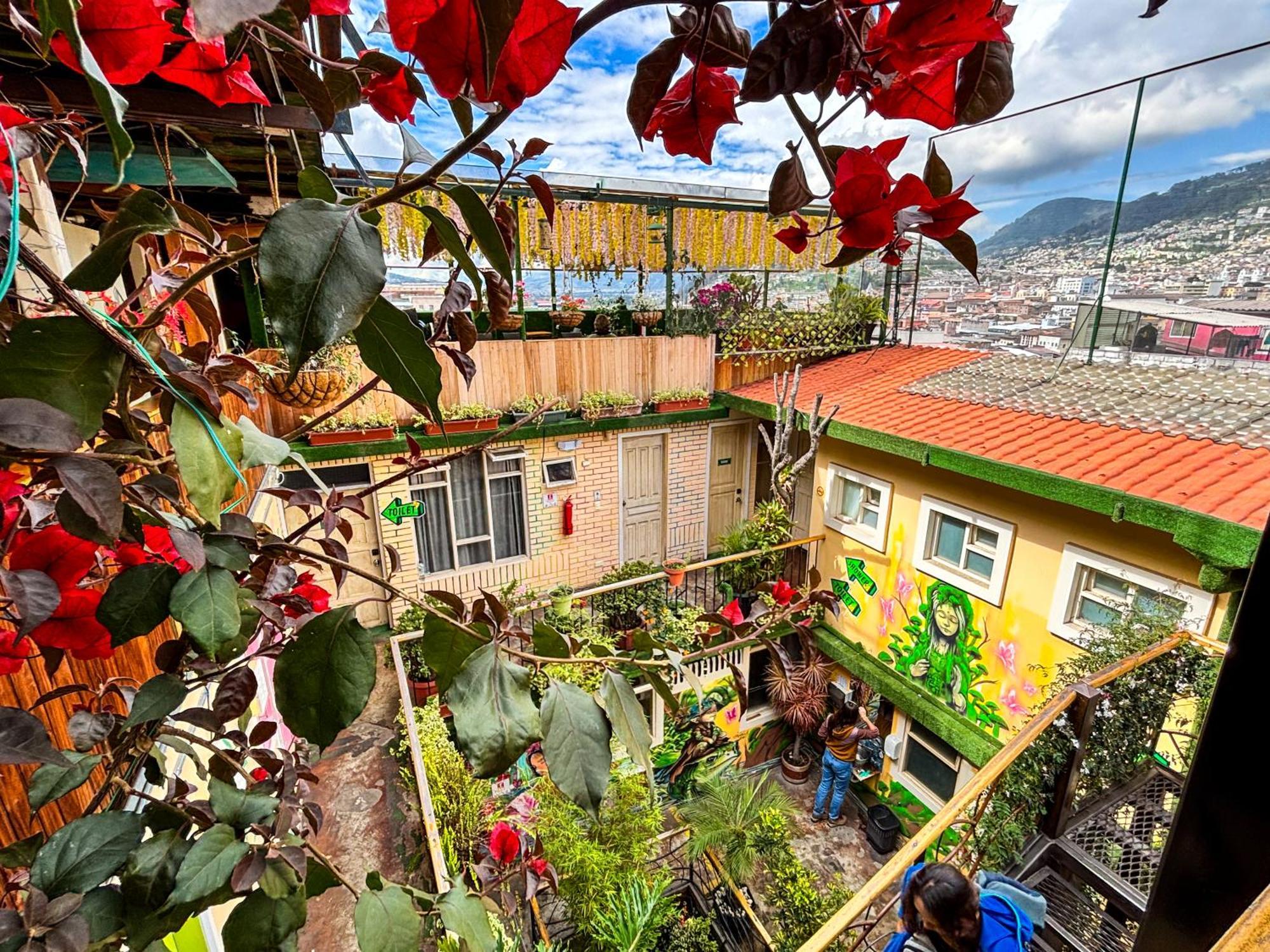 The Secret Garden Hostel Quito Kültér fotó